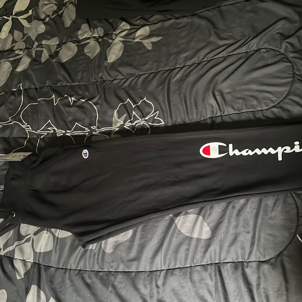 Champion sweats